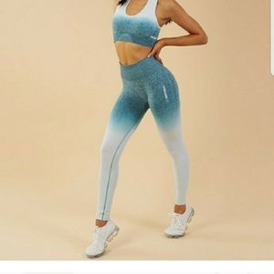 NOT SELLING IF ANYONE IS SELLING THE TOP IN LARGE